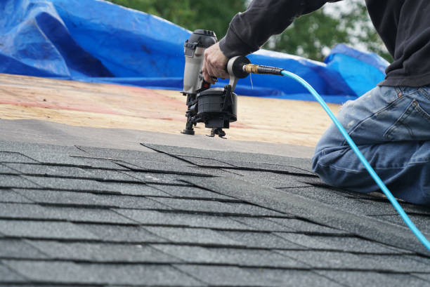 Quick and Trustworthy Emergency Roof Repair Services in Aurora, IL